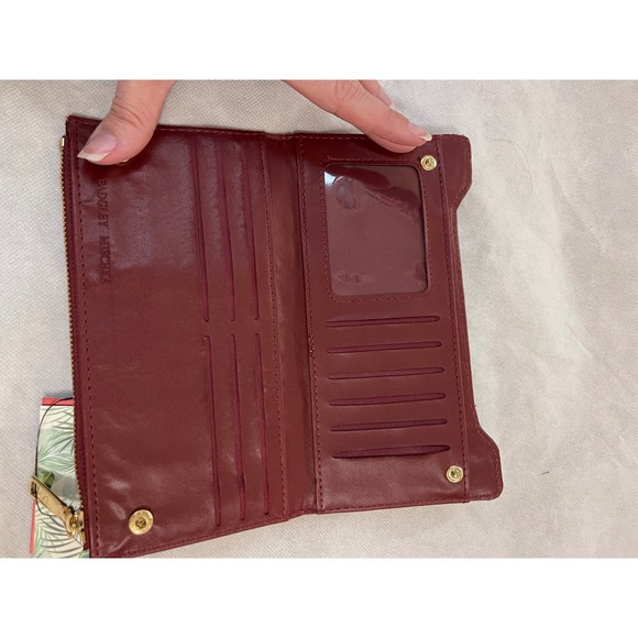 Badgley Mischka Burgundy Quilted Long Card Wallet NWT - Picture 4 of 4